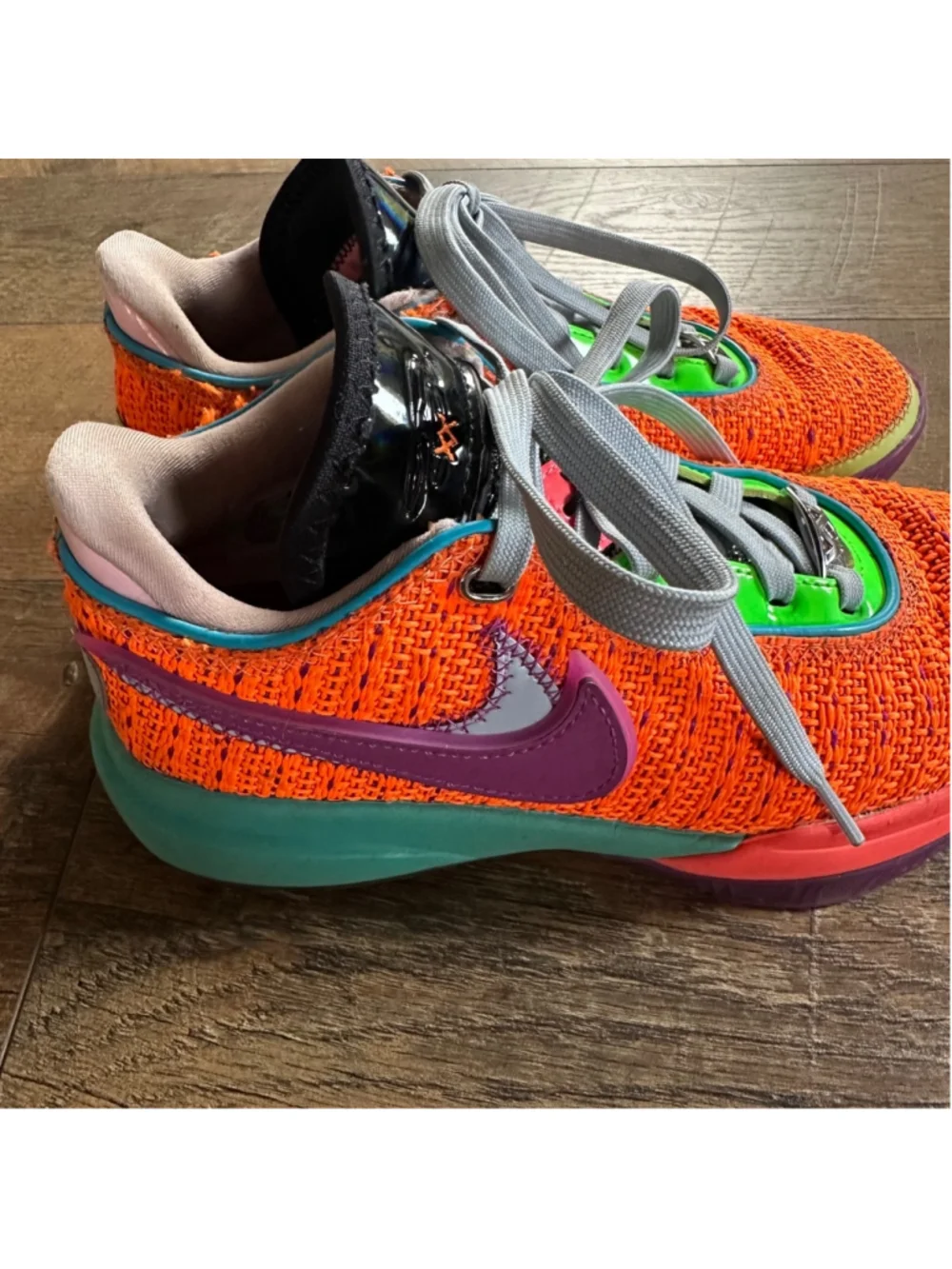 Kids Nike LeBron XX Basketball Shoes Size 4Y Orange Purple Summer